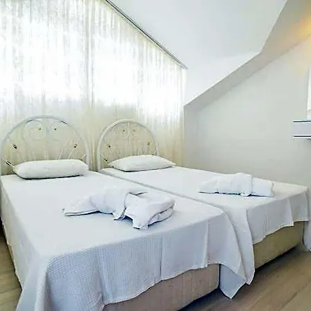 Kekik Azure Homes Oeluedeniz 3*
